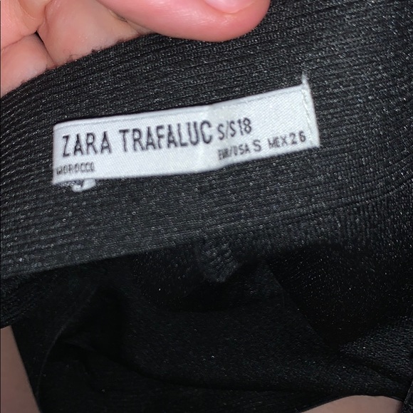 ZARA Trafaluc Mini Skirt W/ Black and White Fringe - Picture 3 of 3